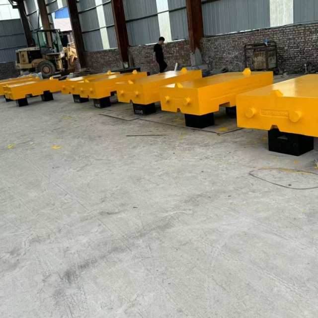 5000kg 钢包铁砝码